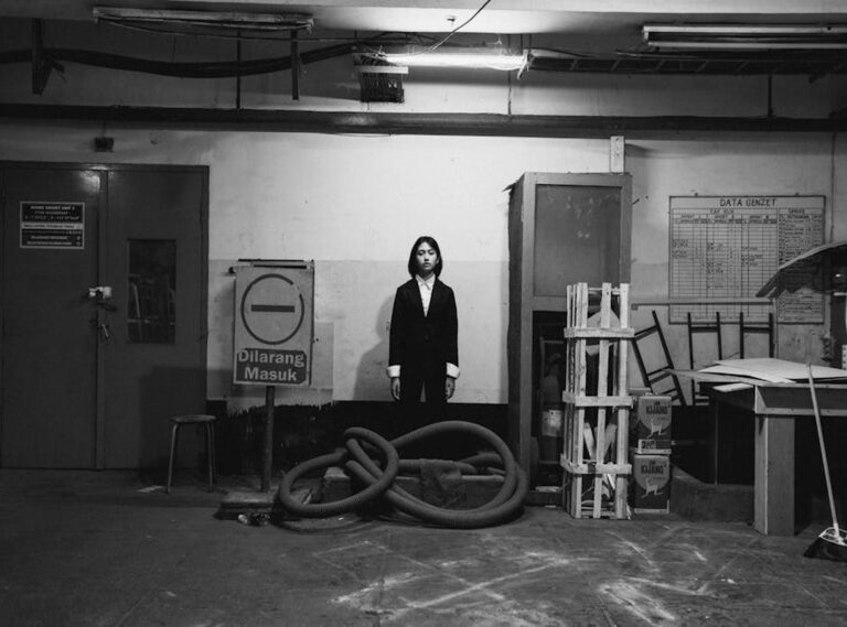 gambar tangan masuk wad