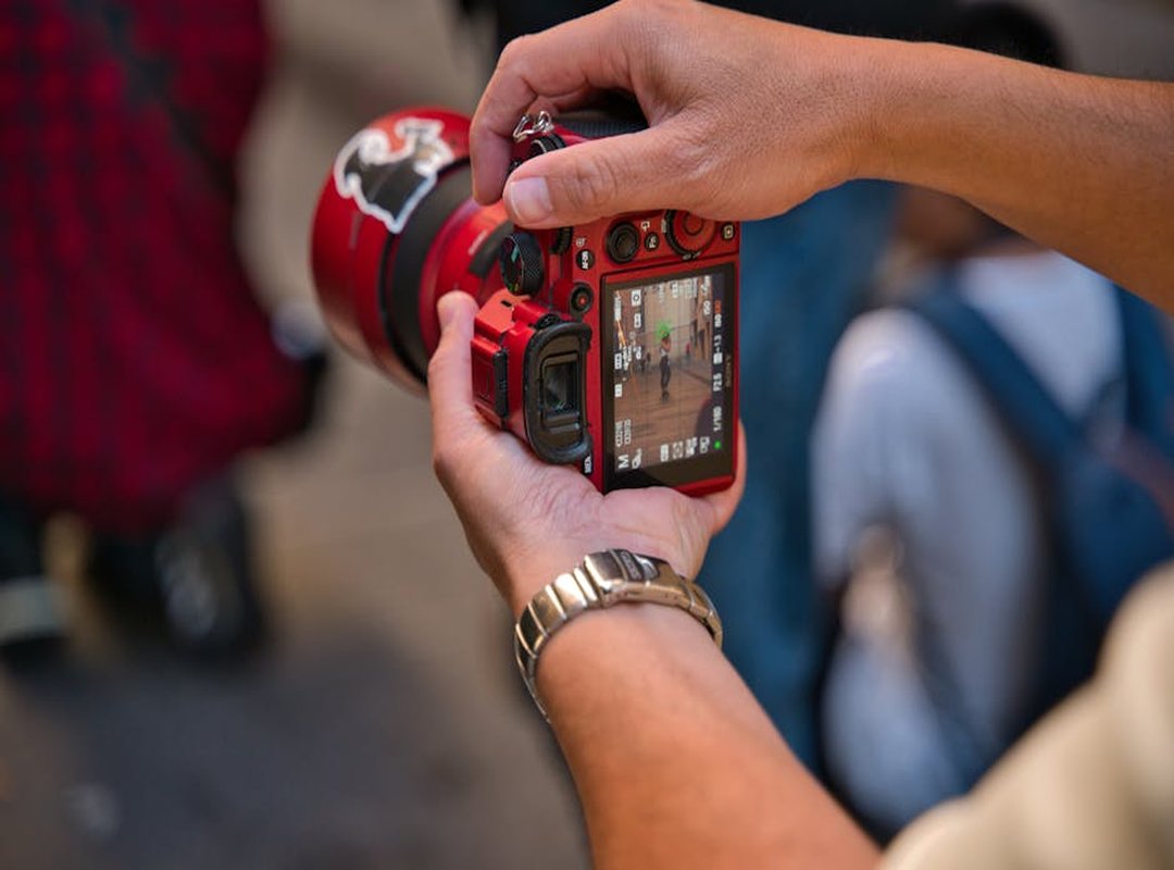 Beyond the Screen: Concerts, Meetups, and Real-Life Connections